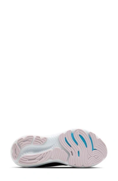 Brooks Glycerin 22 Running Shoe In Black