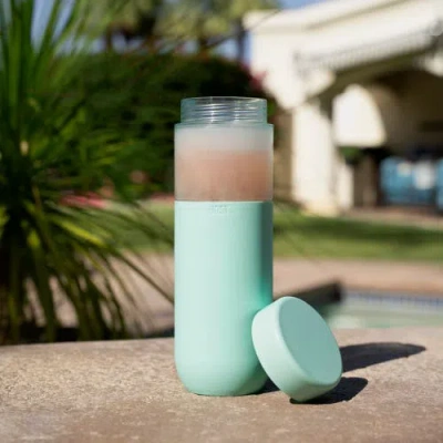 Host Freeze Bottle In Mint