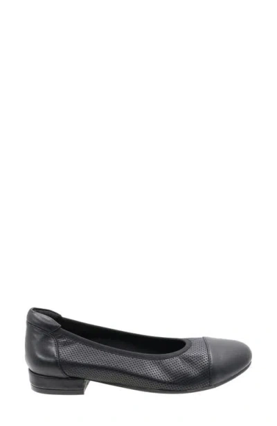 David Tate Newton Cap Toe Flat In Black