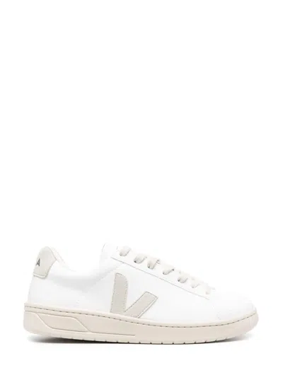 Veja Urca Sneakers Beige In White