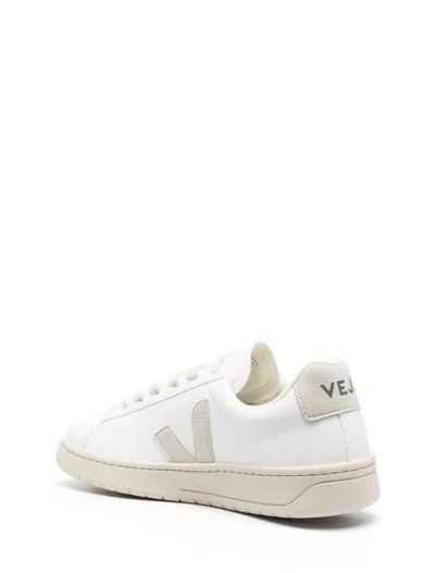 Veja Urca Sneakers Beige In White