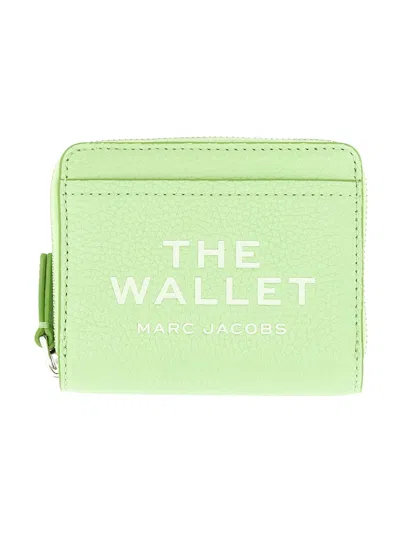 Marc Jacobs Mini Compact Wallet Textured Finish In Green