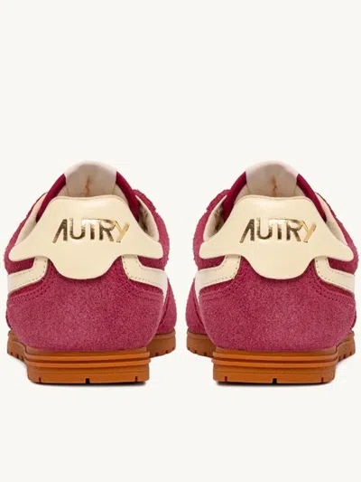 Autry 'windspin Low' Pink Sneaker With Logo On The Side And On The Heel