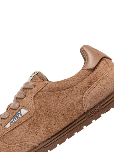 Autry 'windspin Low' Brown Sneaker With Logo On The Side And On The Heel