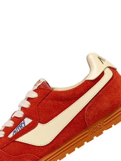 Autry 'windspin Low' Pink Sneaker With Logo On The Side And On The Heel