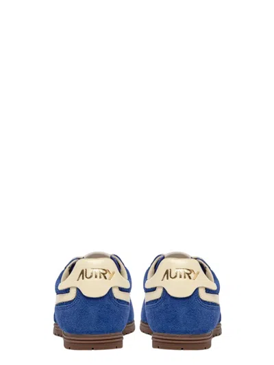 Autry 'windspin Low' Blue Sneaker With Logo On The Side And On The Heel In Blue