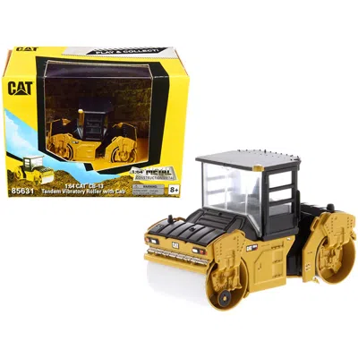 Diecast Masters Cat Caterpillar Cb-13 Tandem Vibratory Play & Collect Series 1 By 64 Scale Diecast M