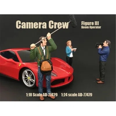 American Diorama Camera Crew Figure Iii Boom Operator For 1-24 Scale Models