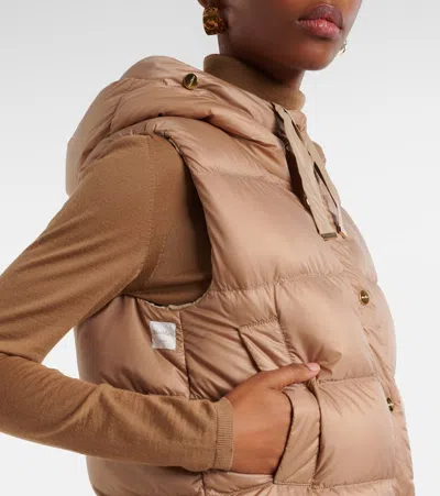 Max Mara The Cube Reversible Vest In Beige