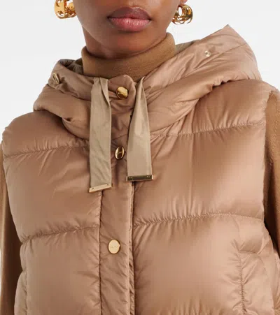 Max Mara The Cube Reversible Vest In Beige