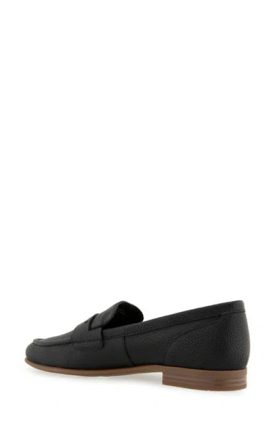 Aerosoles Women's Winona Almond Toe Loafer Flats In Black Pebbled Leather