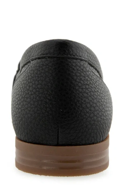 Aerosoles Women's Winona Almond Toe Loafer Flats In Black Pebbled Leather