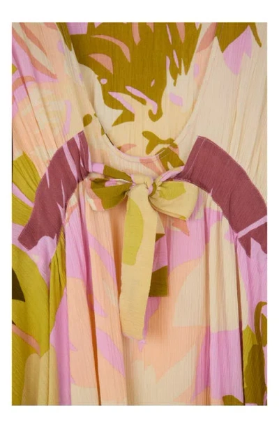 Saachi Floral Caftan In Pink