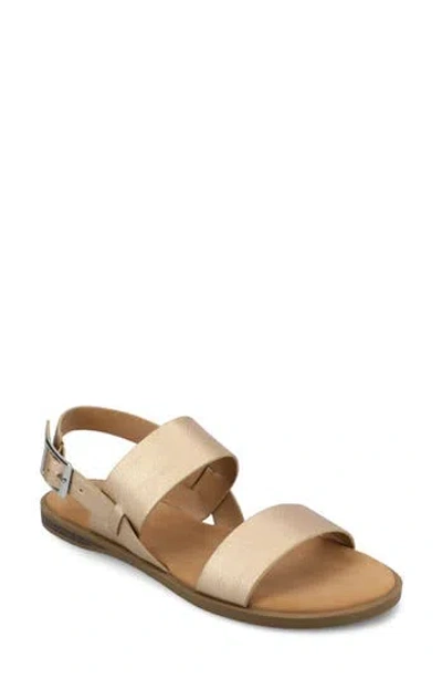 Journee Collection Womens Lavine Slingback Strap Flat Sandals In Champagne