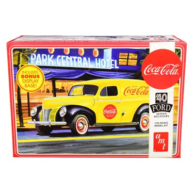 Amt Skill 3 Model Kit 1940 Ford Sedan Delivery Van Coca-cola With Display Base 1 By 25 Scale Model