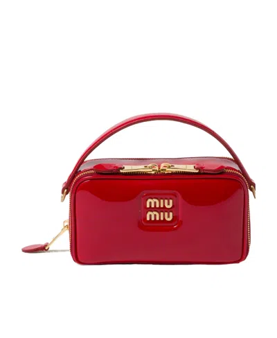 Miu Miu Logo Zipper Shoulder Bag In Red