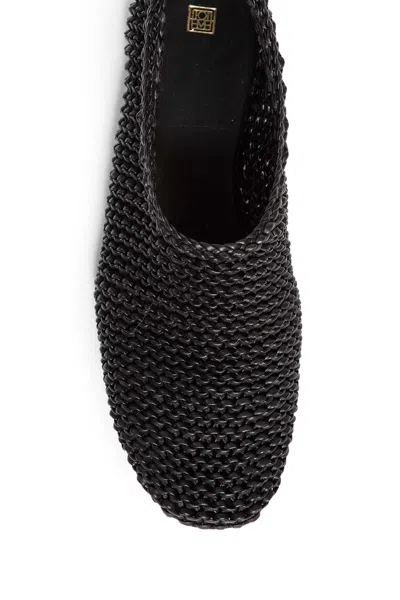 Totême Toteme Woven Leather Ballerina Flat In Black