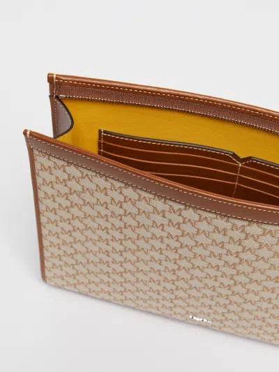 Max Mara Structured Rectangular Clutch With Detachable Chain Strap In Nude