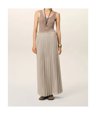 Ami Alexandre Mattiussi Ami High-waisted Pleated Skirt With Frayed Edge In Nude