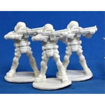 Reaper Miniatures 80011 Bones - Chrono Nova Corp Guard 3 Miniature
