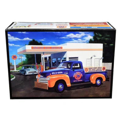 Amt 76 In. Chevrolet 3100 Pickup Truck Union 2 In 1 Kit 1 By 25 Scale & Skill 2 Model Kit For 1950