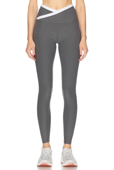 Beyond Yoga Spacedye Outlines High Waisted Midi Legging In True Gray Heather & Cloud White