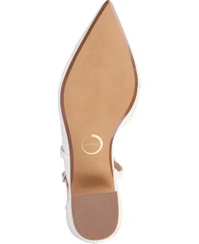 Journee Collection Galvinn Womens Pointed Flat Heel Pumps In White