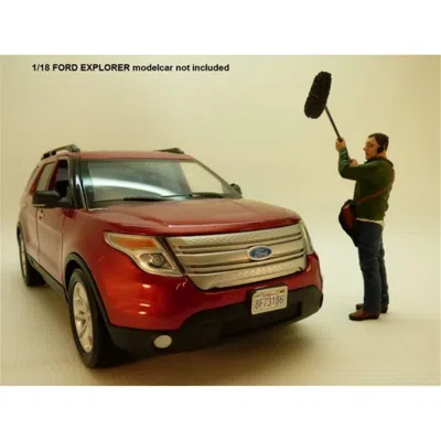 American Diorama Camera Crew Figure Iii Boom Operator For 118 Scale Models