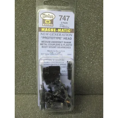 Kadee Medium Under Set Shank Couplers & Gearboxes