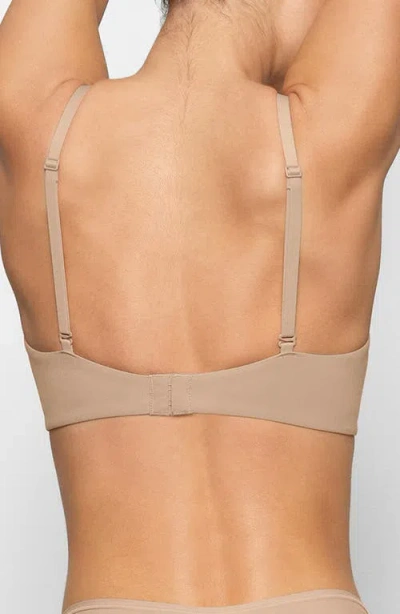 Skims Fits Everybody In Brown