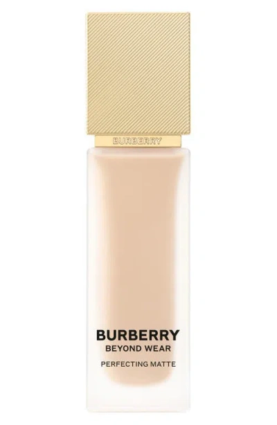 Burberry Beyond Wear Perfecting Matte Foundation In 20 Fair Neutral