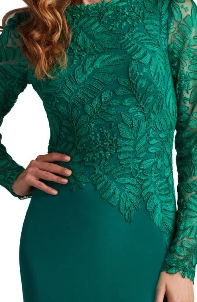 Tadashi Shoji Chu16206lxy Long A Line Formal Evening Dress In Emerald