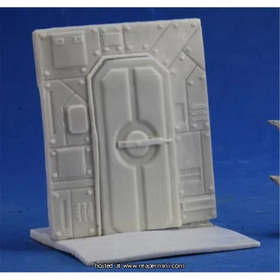 Reaper Miniatures 25mm Scale Starship Door, Chris Lewis - Bones & Chronoscope