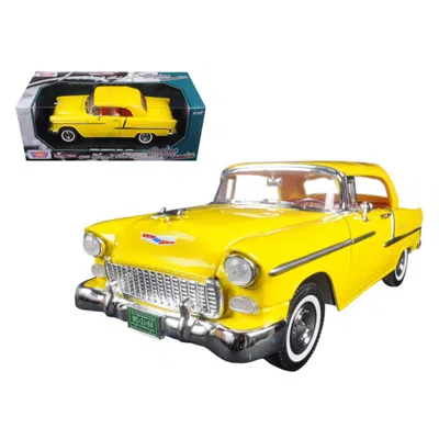Motormax 1955 Chevrolet Bel Air Convertible Soft Top Yellow "timeless Classics" 1/18 Diecast Model Car By Mot