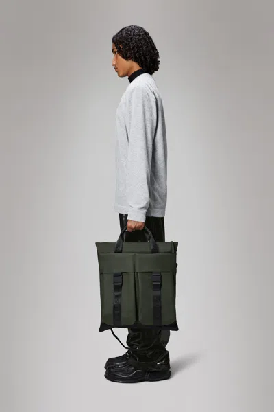 Rains Trail Tote Bag In Green