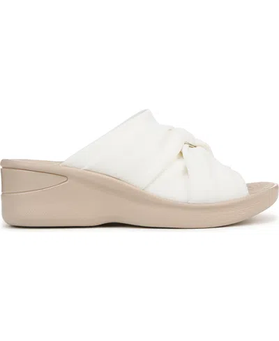 Bzees Lifestride Serenade Slide Sandal In White Fabric