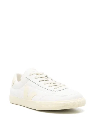 Veja Esplar White Low Top Sneakers With Logo Detail On The Side And Logo Lettering On The Heel In Leather In White