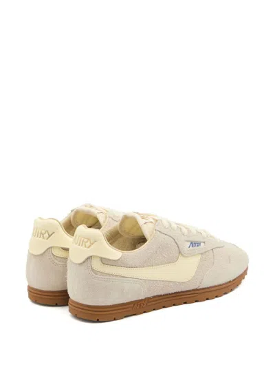 Autry 'windspin Low' Grey Sneaker With Logo On The Side And On The Heel In Beige