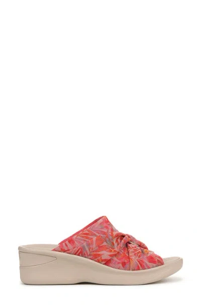 Bzees Lifestride Serenade Slide Sandal In Coral
