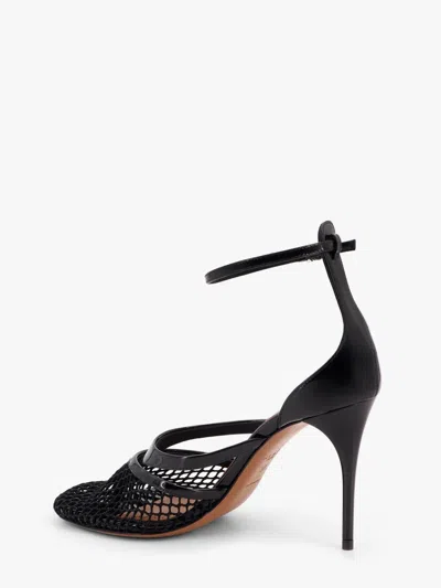 Alaïa Alaia Women Thong Sandals In Fishnet And Patent Leather In Black