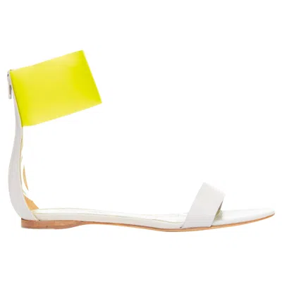 Jil Sander Neon Yellow Rubber Ankle Strap Leather Flat Sandals In Grey
