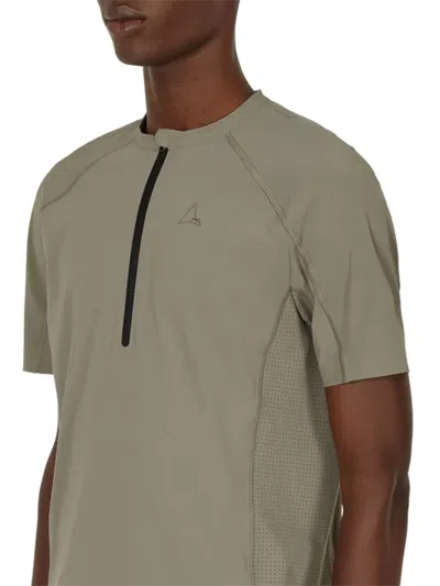 LOGO-PRINT PERFORMANCE T-SHIRT