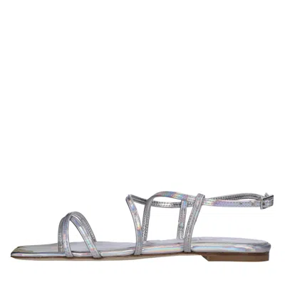 Ncub Flat Shoes Silver In Argento Metallici E Grigi