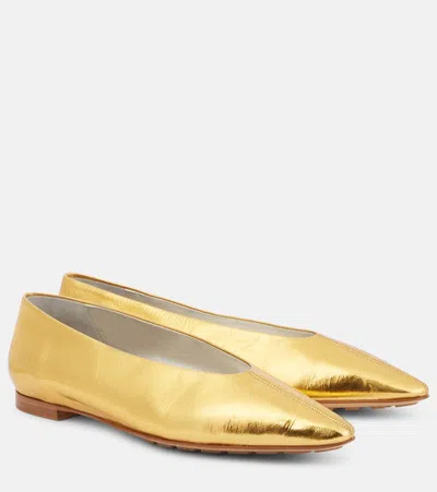 Bottega Veneta Gold Sofia Ballerina Flats In Gold