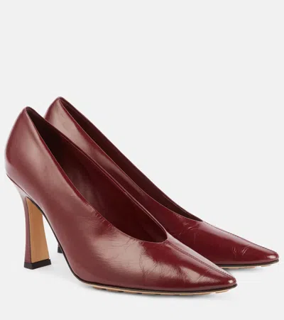 Bottega Veneta Leather Stiletto Sporty Pumps In Burgundy
