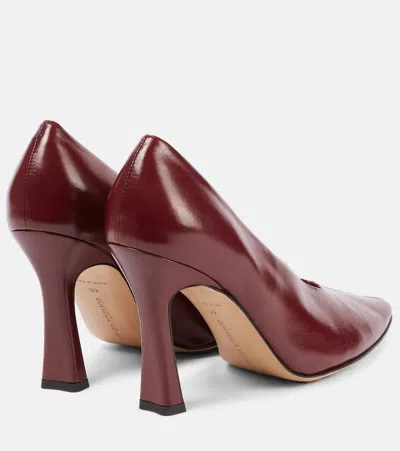 Bottega Veneta Leather Stiletto Sporty Pumps In Burgundy