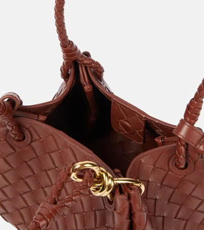 Bottega Veneta Parachute Small Intrecciato Leather Tote Bag In Sapele