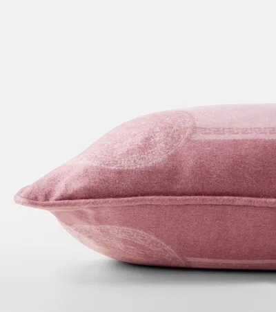 Versace Home Kissen Icon Medusa Aus Seide Und Kaschmir In Pink