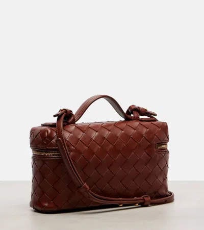 Bottega Veneta Women Bang Bang Leather Vanity-case With Intrecciato Motif In Brown