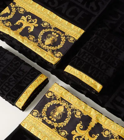 Versace Home Versace Allover Set Of 5 Terry Towels In Black